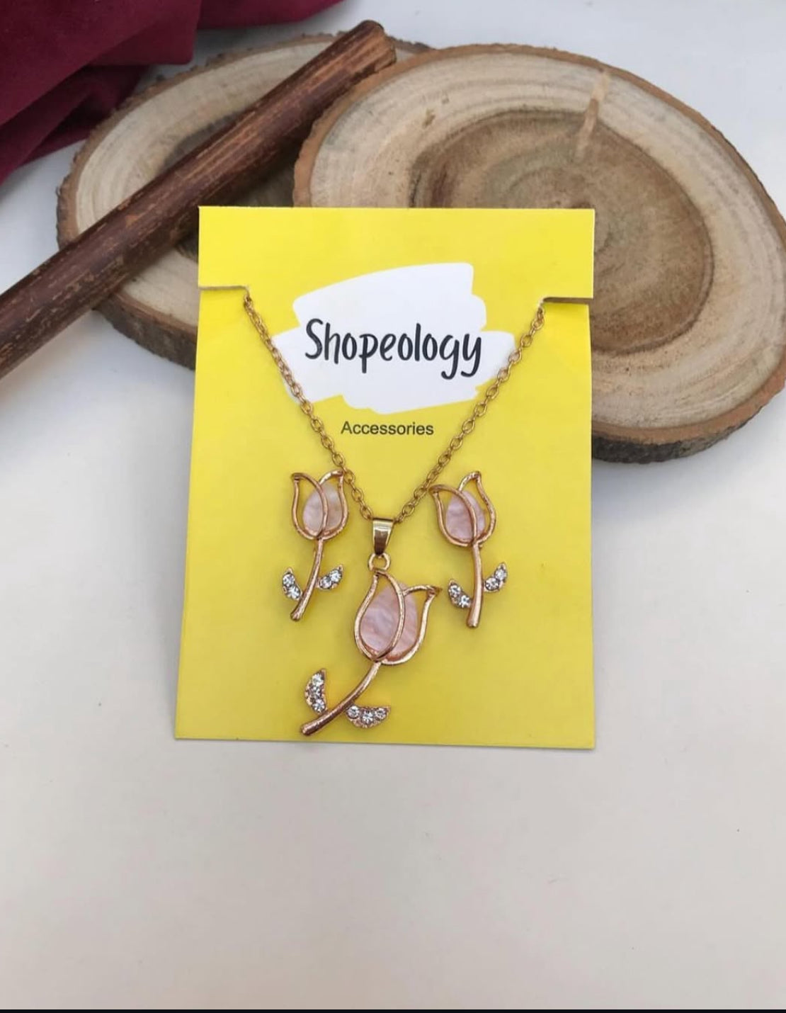 Minimal necklace earring set