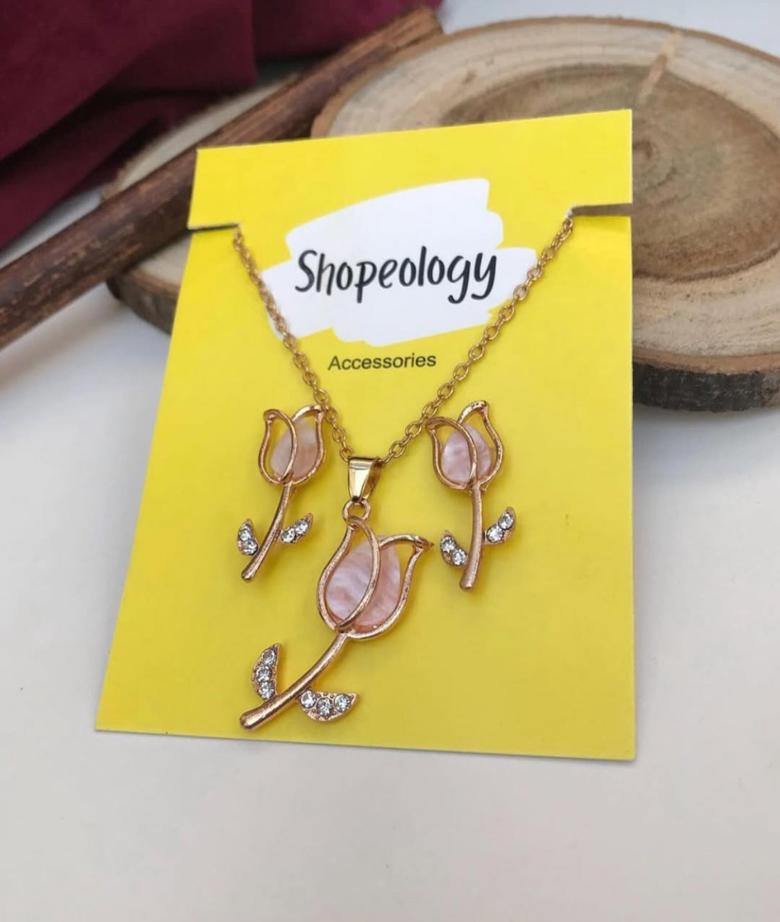 Minimal necklace earring set