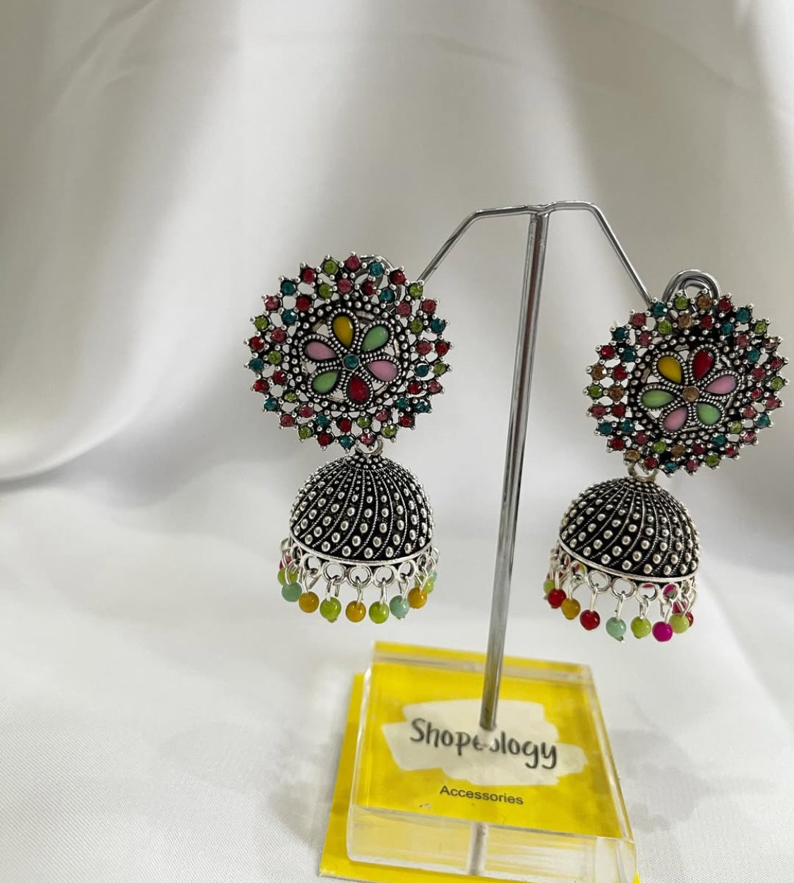 Aarez Indian Jhumka