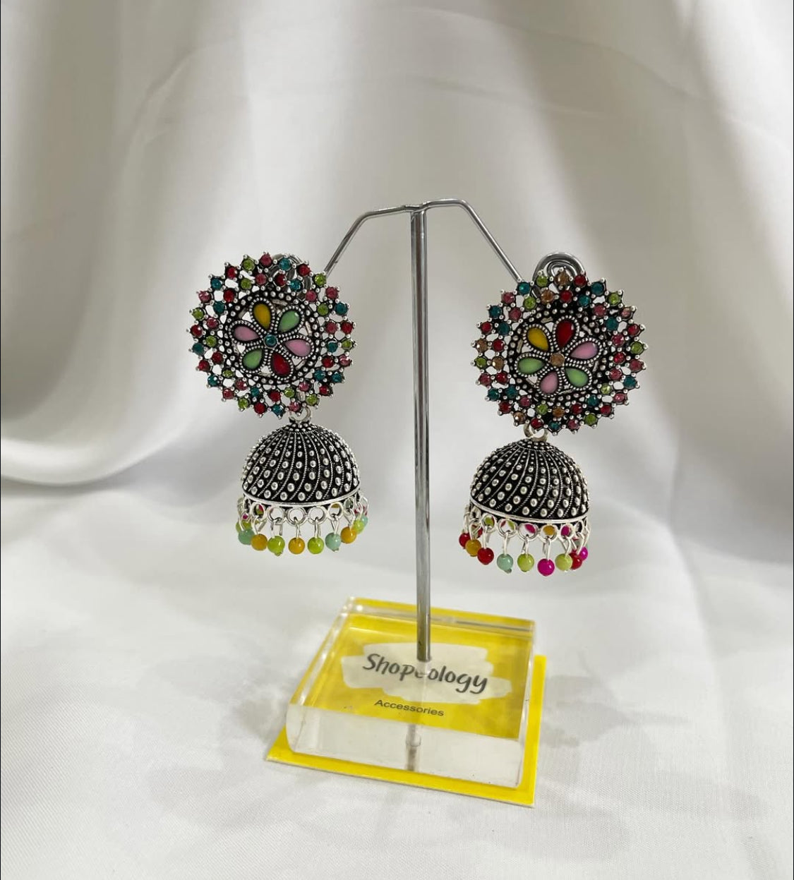 Aarez Indian Jhumka