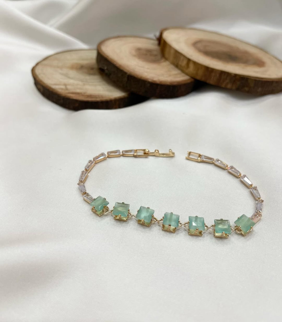 Minimal Crystal Bracelet