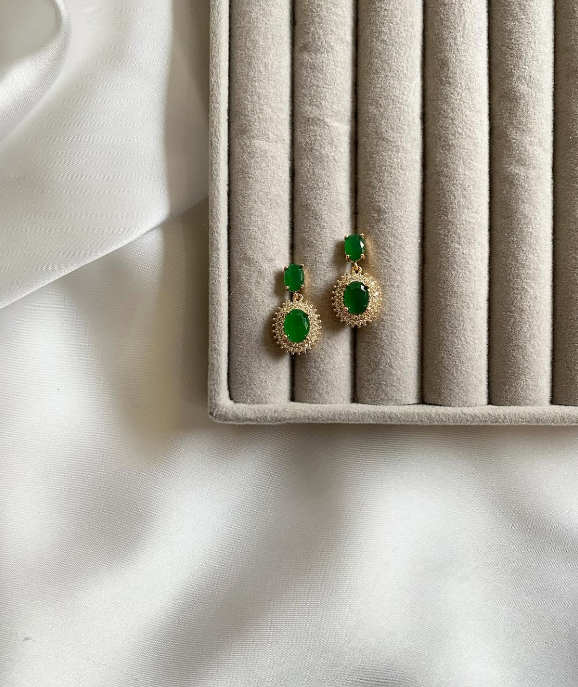 Alyna minimal earring