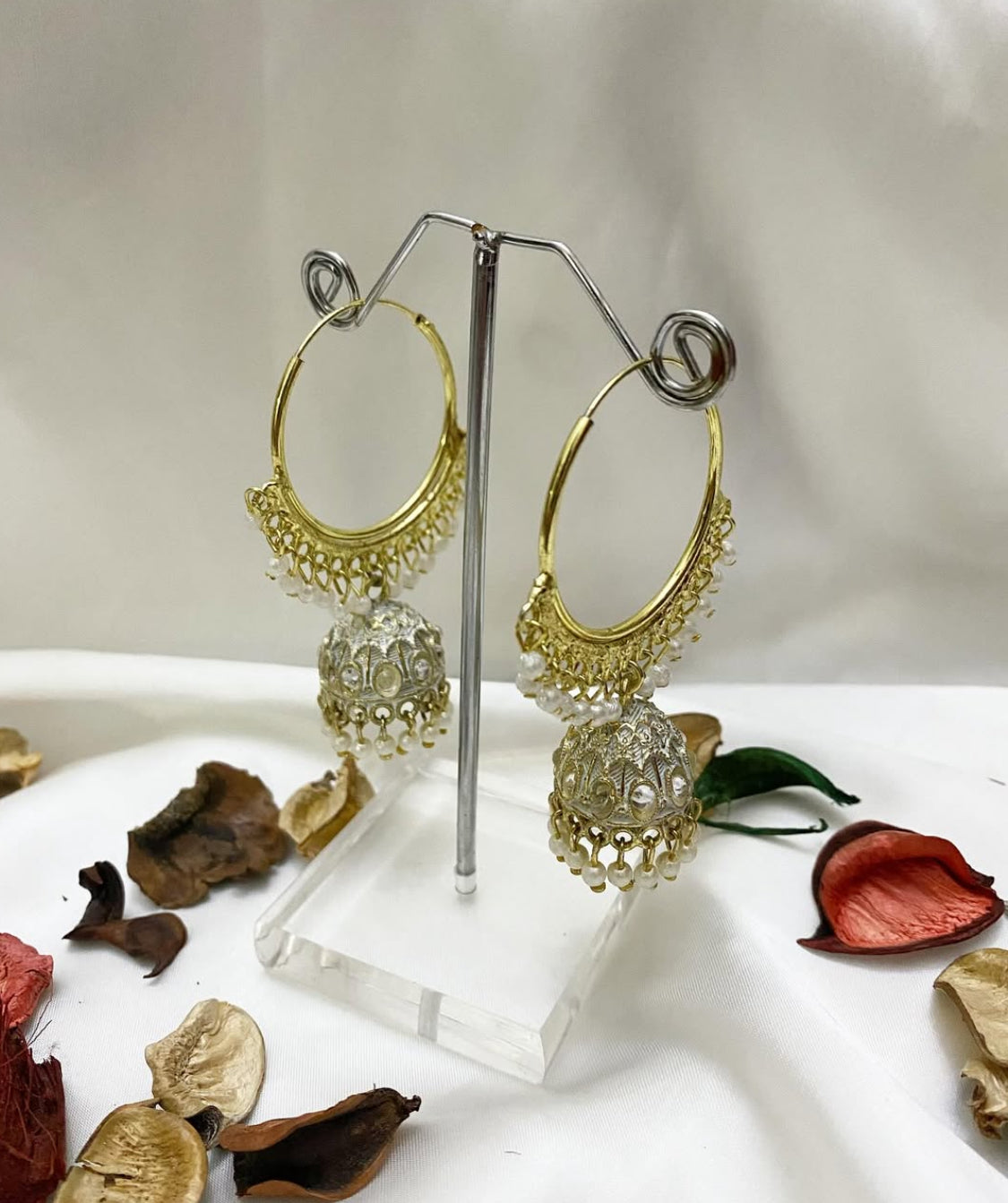 Gulmena Jhumka