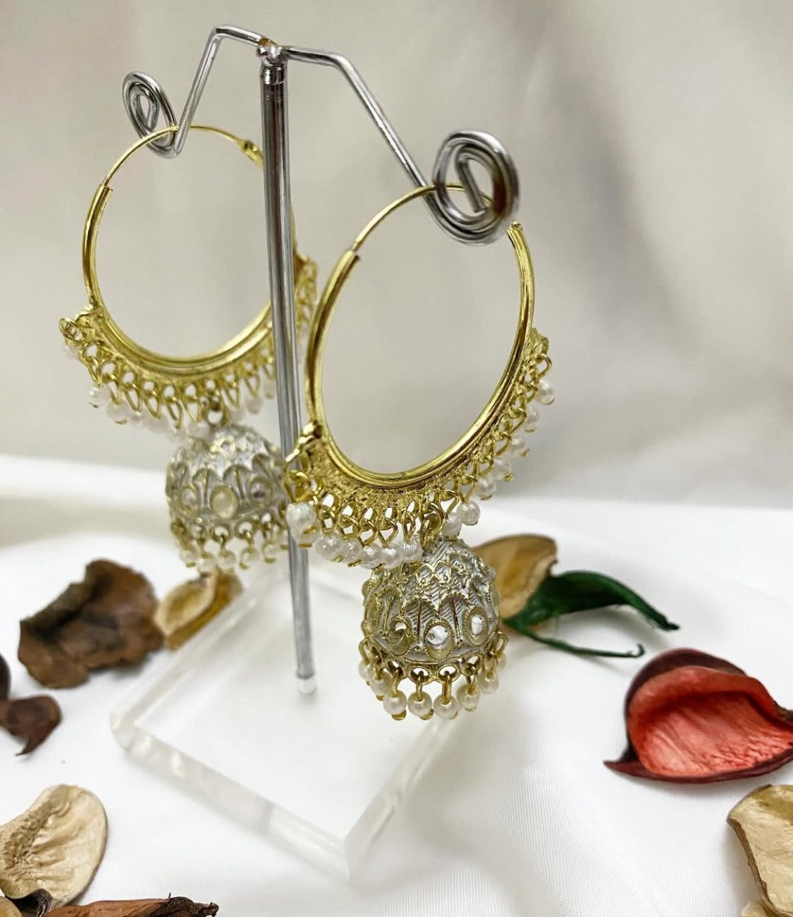 Gulmena Jhumka
