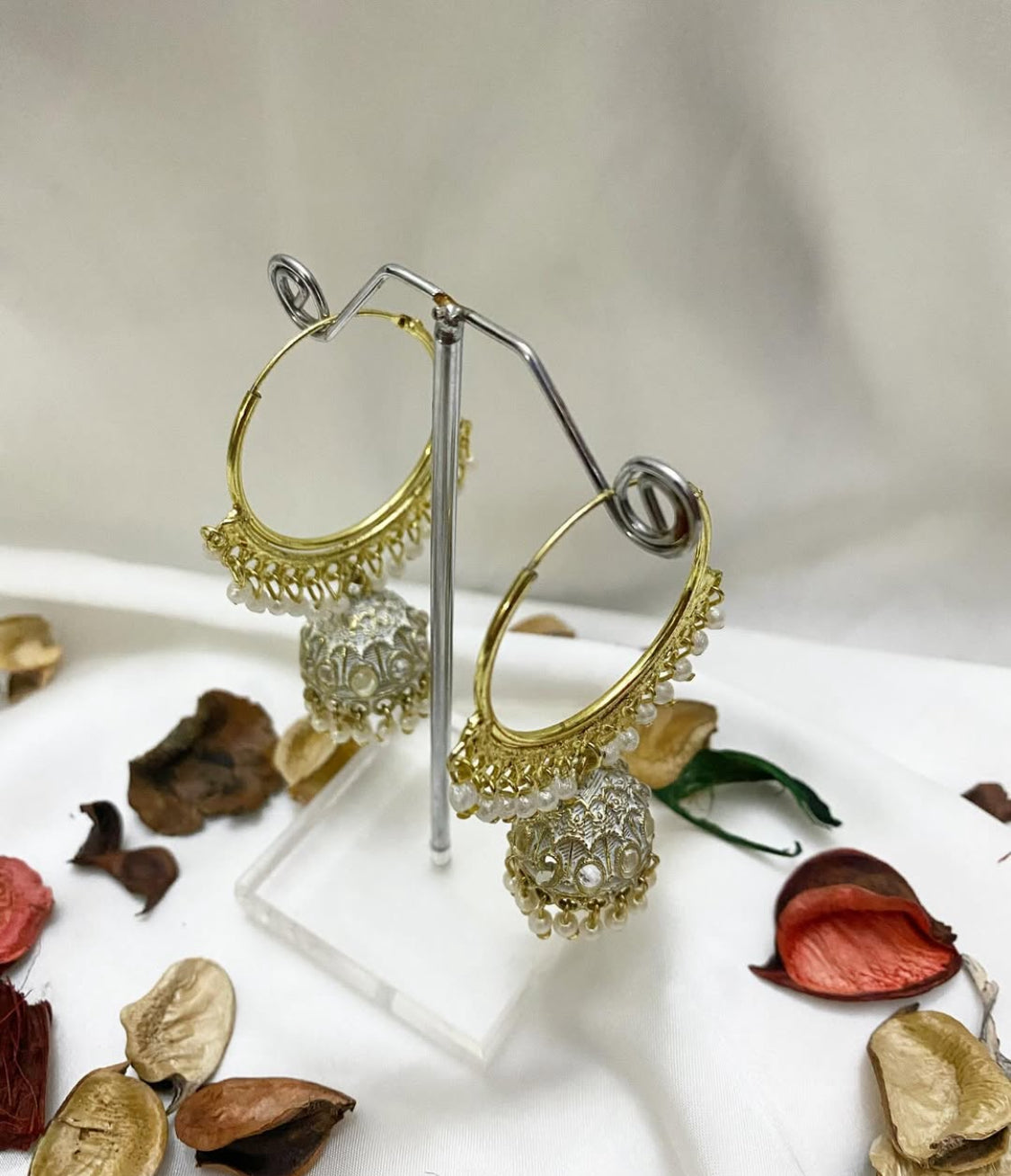Gulmena Jhumka