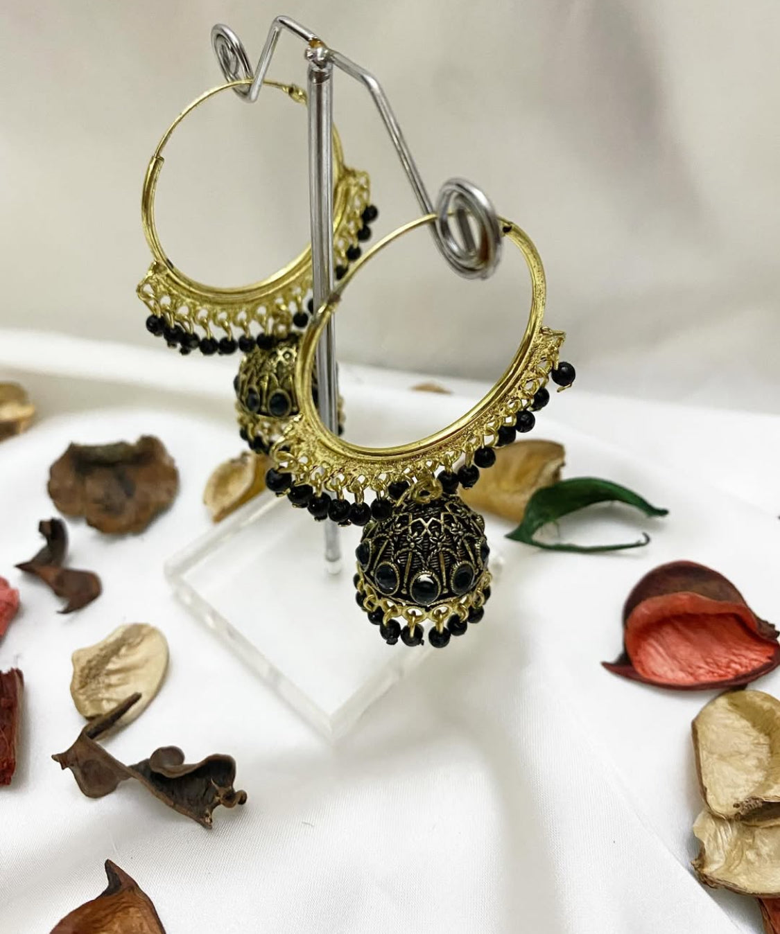 Gulmena Jhumka