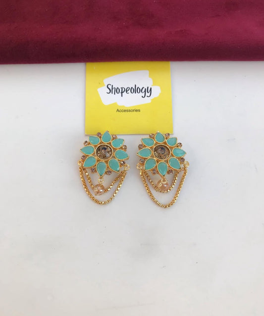 Squirel chain studs